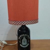 Lampada da tavolo