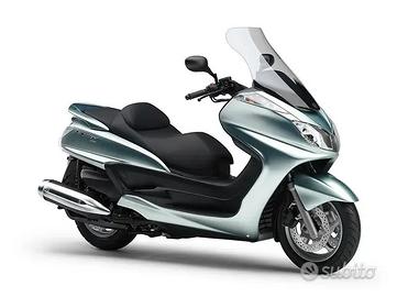 YAMAHA MAJESTY 400 04-06 RICAMBI
