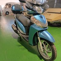 HONDA SH 300i – 2011 – 4.000 km – PARI AL NUOVO