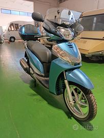 HONDA SH 300i – 2011 – 4.000 km – PARI AL NUOVO