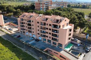 Appartamento con box a Partinico, Via Castronovo