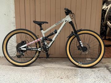 Bicicletta MTB Commencal Clash 24 biammortizzat