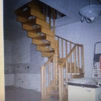 Scala interna in legno