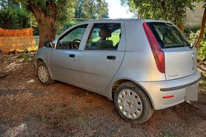 Fiat Punto 5p 2010 benzina km 187700