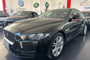 Jaguar XE 2.0 D Turbo aut. Pure