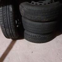 N.4 gomme 185-60-14 82H.