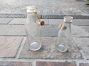 Bottiglie del latte