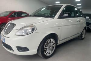 Lancia Ypsilon 1.2 69 CV 5 porte S&S Platinum