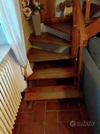 scalinata in legno 