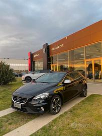 Volvo V40 D3 Geartronic R-design Momentum