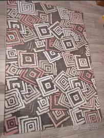 Tappeto a pelo corto con effetto tridimensionale 