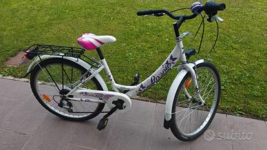 Bici per bambina fino a 10 anni circa