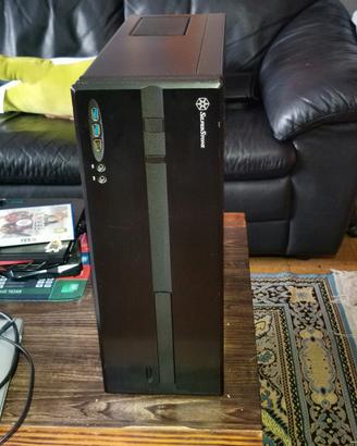 pc fisso intel i5 8gb ram msi z97 case silverstone