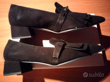 Scarpe da donna in camoscio