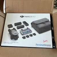 DJI MAVIC 3 Pro Fly More Combo