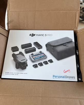 DJI MAVIC 3 Pro Fly More Combo