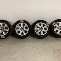 Cerchi originali AUDI A1- R15 con gomme estive