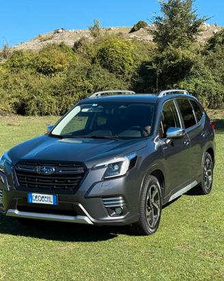 SUBARU FORESTER PREMIUM - HYBRID / GPL -