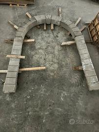 Arco Antico in Pietra Serena