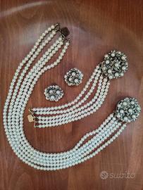 Parure collana, bracciale e orecchini