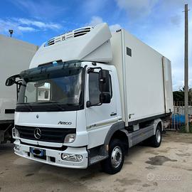 Mercedes Atego 818