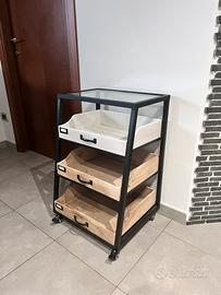 Carrello da cucina