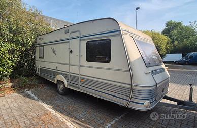 Roulotte Weltbummler stupenda stanziale