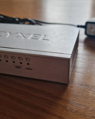 Switch zyxel gs-105b v3 - 5 porte