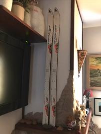 Collezione sci vintage e idee arredo