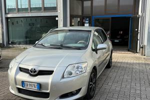 Toyota Auris 1.4 D-4D 3 porte Sol