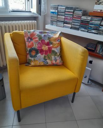poltrona Ikea Ekero gialla