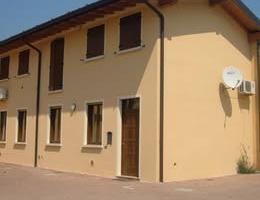 Casa indipendente ad Offlaga