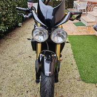 Triumph Speed Triple 1050 2006 - Zard - 69.000 km