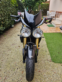 Triumph speed triple 1050