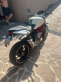 Mv agusta brutale 800