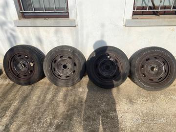 4 pneumatici KUMHO 185/65R15 88H