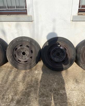 4 pneumatici KUMHO 185/65R15 88H