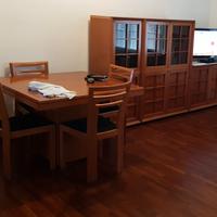 Vendersi sala anni 80 legno di ciliegio