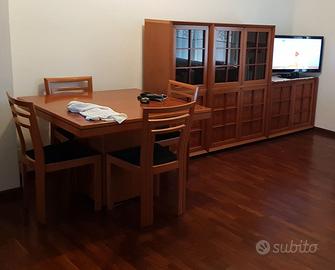 Vendersi sala anni 80 legno di ciliegio