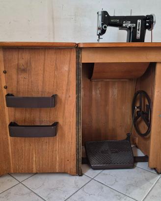 MACCHINA DA CUCIRE NECCHI CON MOBILE