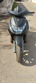Piaggio Beverly 125cc 2004