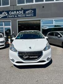 Peugeot 208 1.0 benzina neopatentati