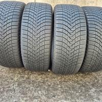 4 Gomme. 225 / 45 / R 17.  4 stagione 