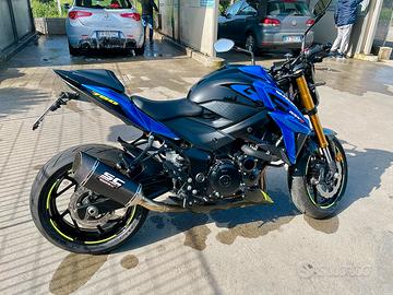 Gsx s 750 yugen carbon