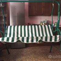 dondolo da giardino 