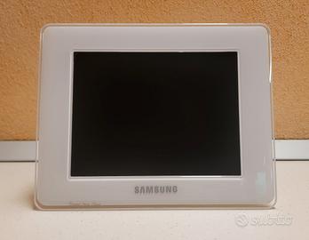 Cornice digitale Samsung SPF-83H