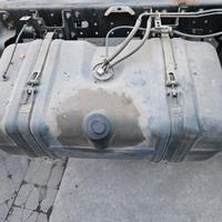 Serbatoio carburante per Nissan NT500 3.0 Diesel d