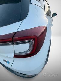 FARO POST. DX 2021 RENAULT CAPTUR E-TECH PLUG-IN H
