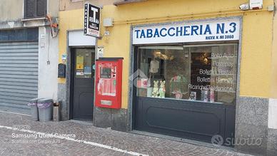 NEGOZIO A CASTANO PRIMO