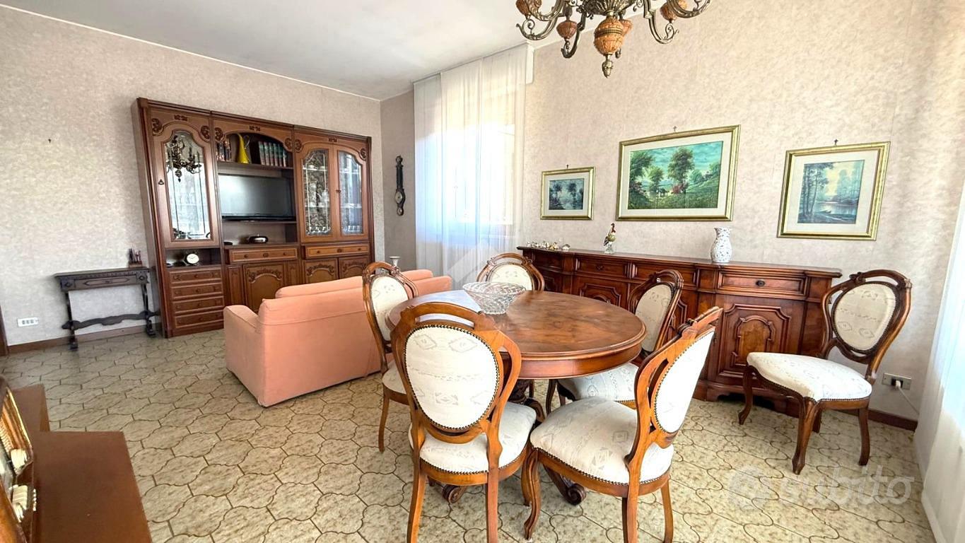 Apartment in Legnano, Santi Martiri, Oltrestazione - Vista 2